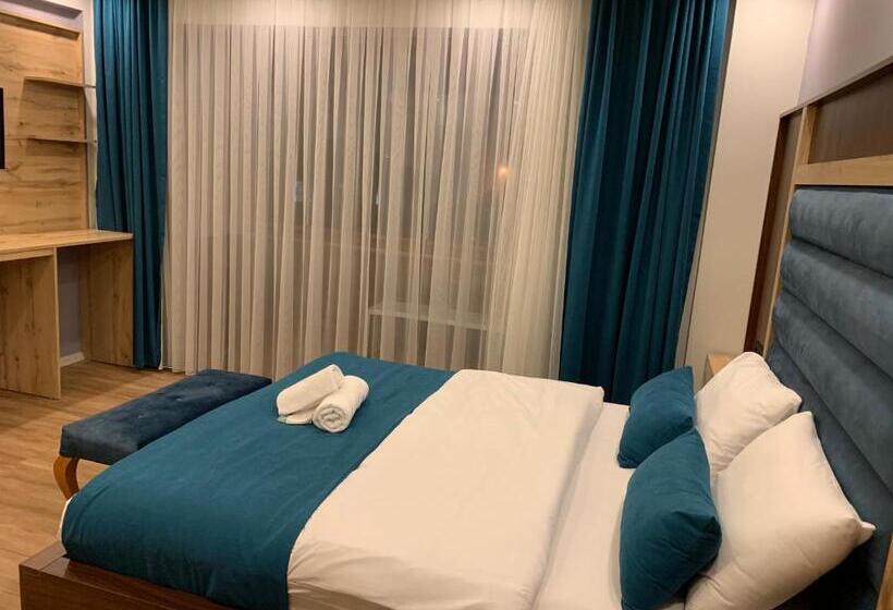 스탠다드 룸 산 전망, Danis Motel