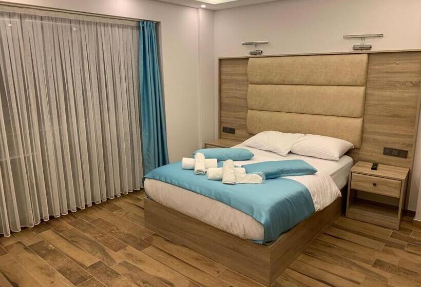 스탠다드 룸 산 전망, Danis Motel