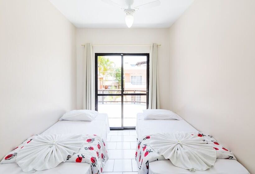 اتاق استاندارد چهار تخته, Bombinhas Palace