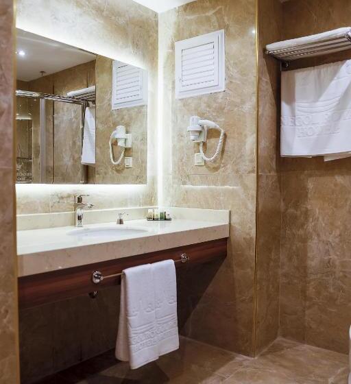 Номер Стандарт Трехместный, Royal Hotel Inegol