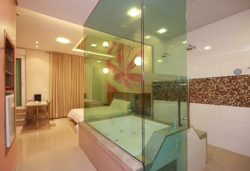 스탠다드 자쿠지 룸, Vitara Motel