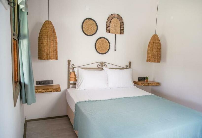 اتاق لوکس خانوادگی, Aral Tatil Ciftligi