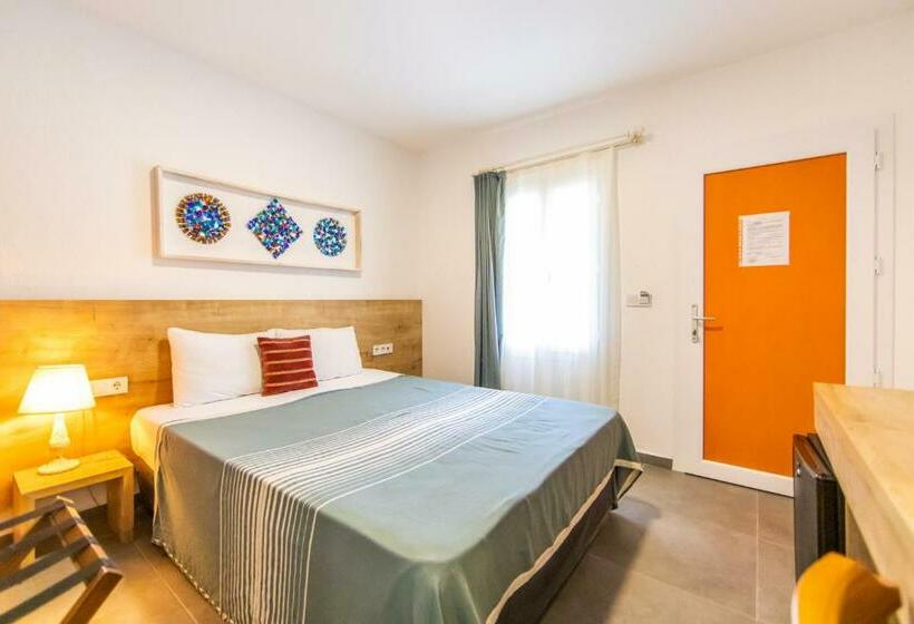 Номер Economy, Kefi Beach & Suites