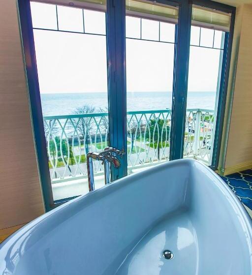 سوییت لوکس, Sinema Hotel Ordu