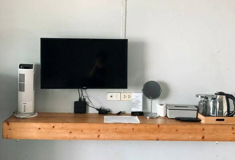 Номер Стандарт Вид на Море, Betta Hostel