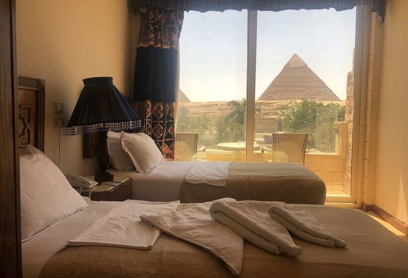 اتاق استاندارد با چشم‌انداز, Great Pyramid Inn