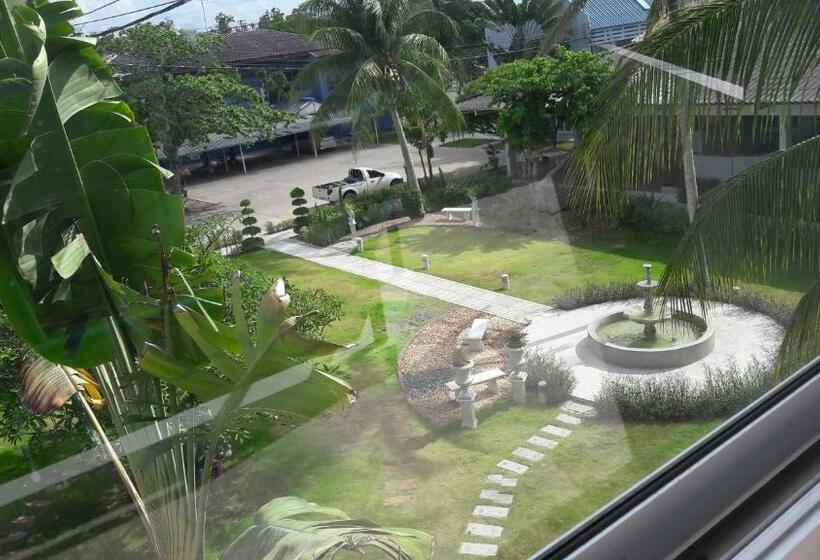 Quarto Deluxe Vista Jardim, Addera Residence Hua Hin