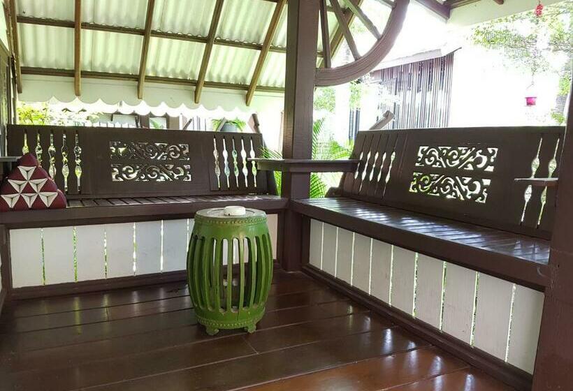 スタンダードバンガロー, Niwas Ayutthaya