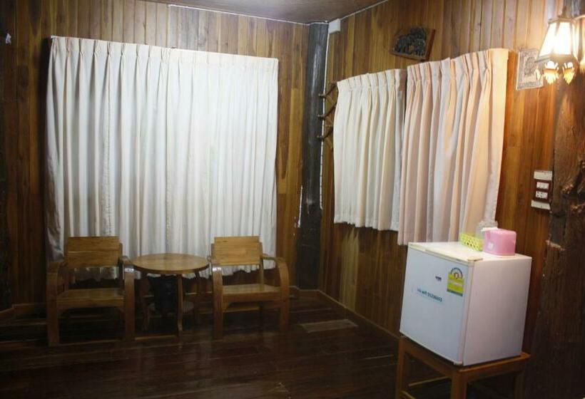 اتاق لوکس, Ban Suan Kulap Keaw Resort
