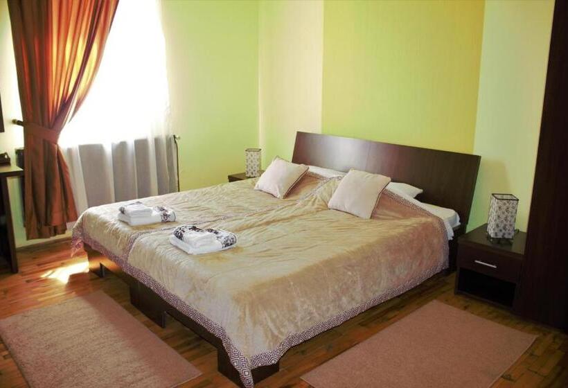 اتاق استاندارد, Garni Hotel City