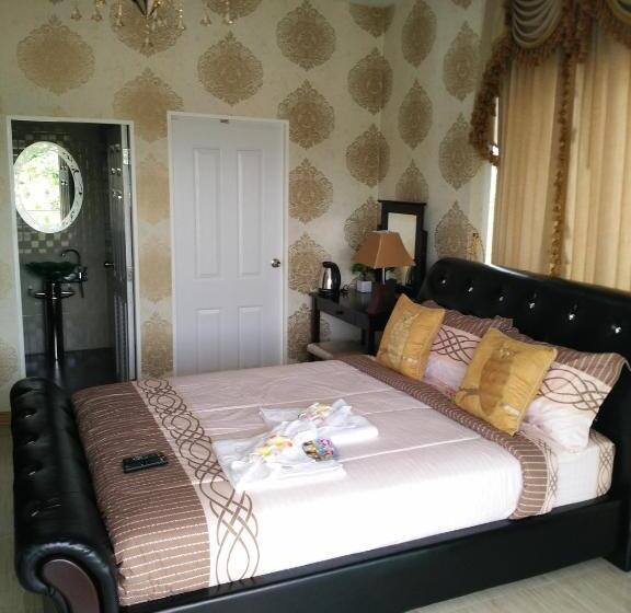 Deluxe Junior Suite, Baan Suan Thanwalai Khon Kaen