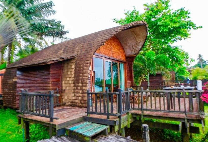 스탠다드 방갈로, The Cinnamon Art Resort And Spa