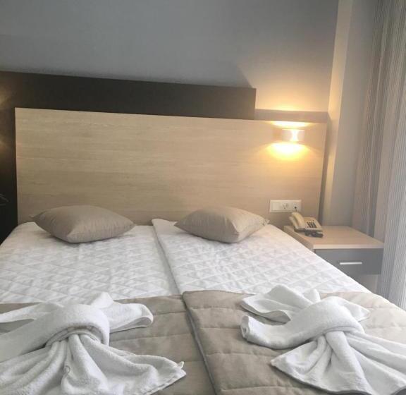 Семейный Номер Deluxe, Siviris Golden Beach