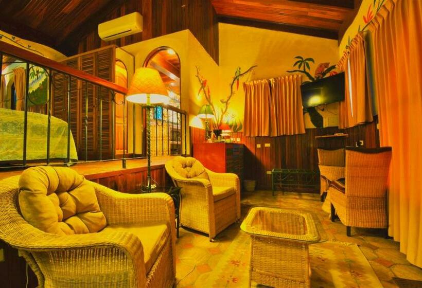 スーペリアースイート, La Mansion Inn Arenal