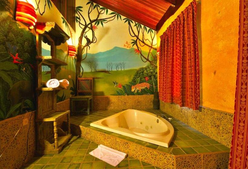 スイート, La Mansion Inn Arenal