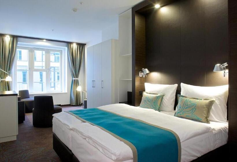 Quarto Superior, Motel One Prague Florentinum