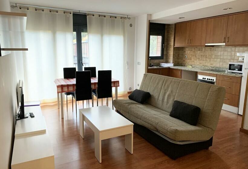 آپارتمان 2 خوابه, Apartamentos Canillo Les Moles 3000