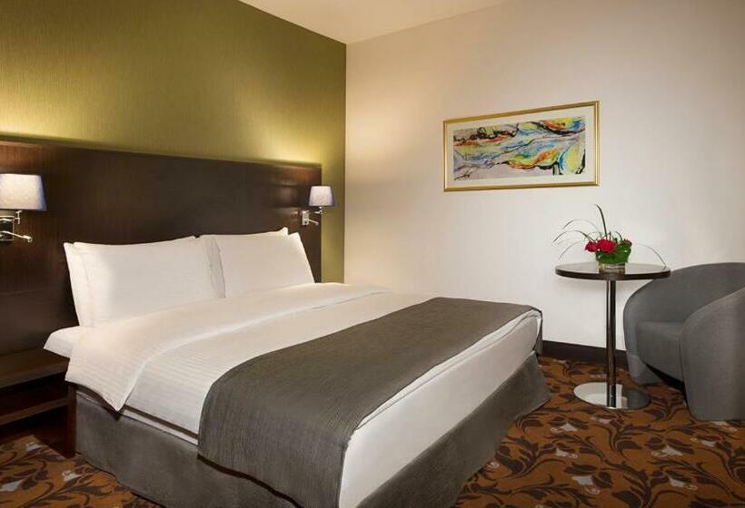 اتاق استاندارد با تخت بزرگ, Babylon Rotana