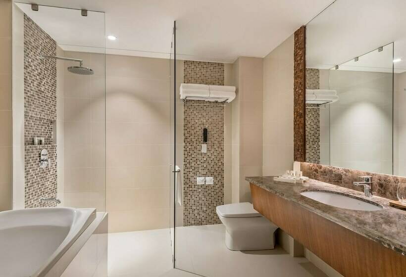 デラックスルーム, Best Western Plus The Ivywall Hotel   Palawan
