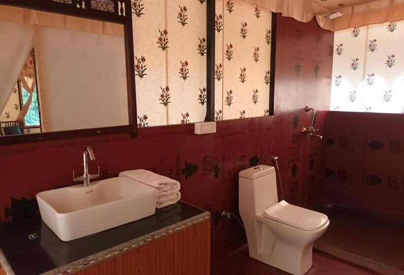 چادر با خدمات رفاهی استاندارد, Green Park Resort