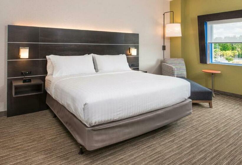 Стандартный Номер Кровать Кинг, Holiday Inn Express & Suites   Tampa North   Wesley Chapel, An Ihg