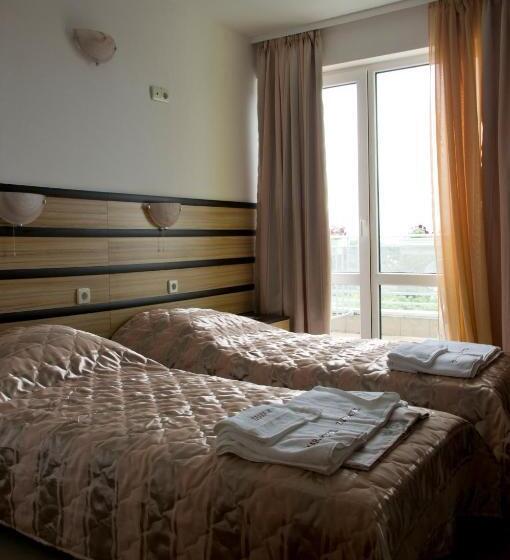 Quarto Economy, Zaara