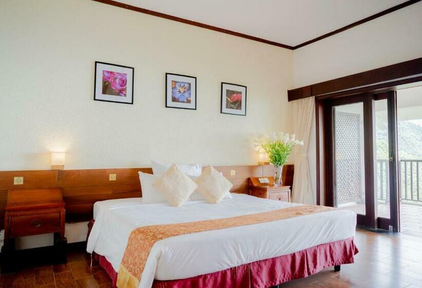 Номер Стандарт Вид на Горы, Belvedere Tam Dao Resort