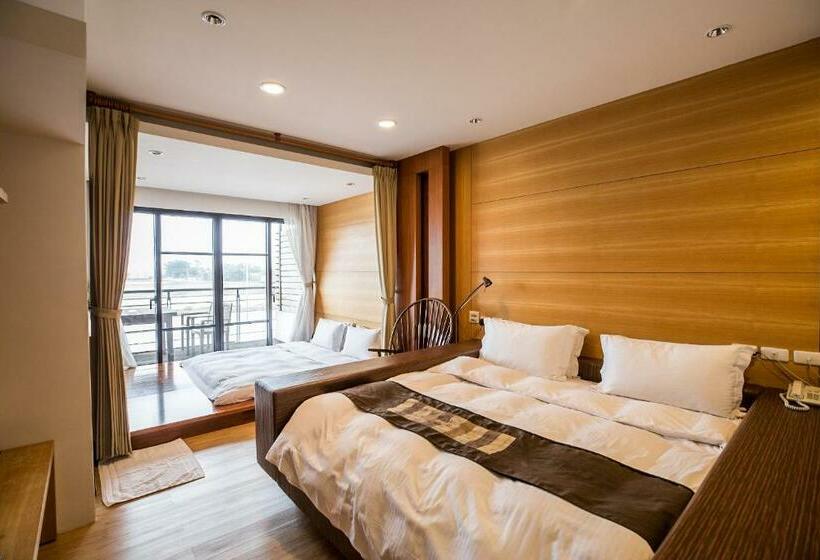 اتاق کلاسیک چهارنفره, 輕塵別院serenegray B&b