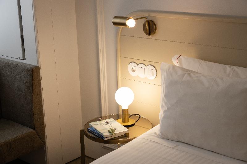 Quarto Basic, Lisboa Pessoa