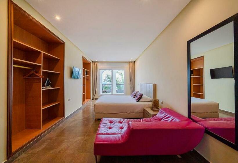 Apartamento 4 Quartos, Mnar Castle