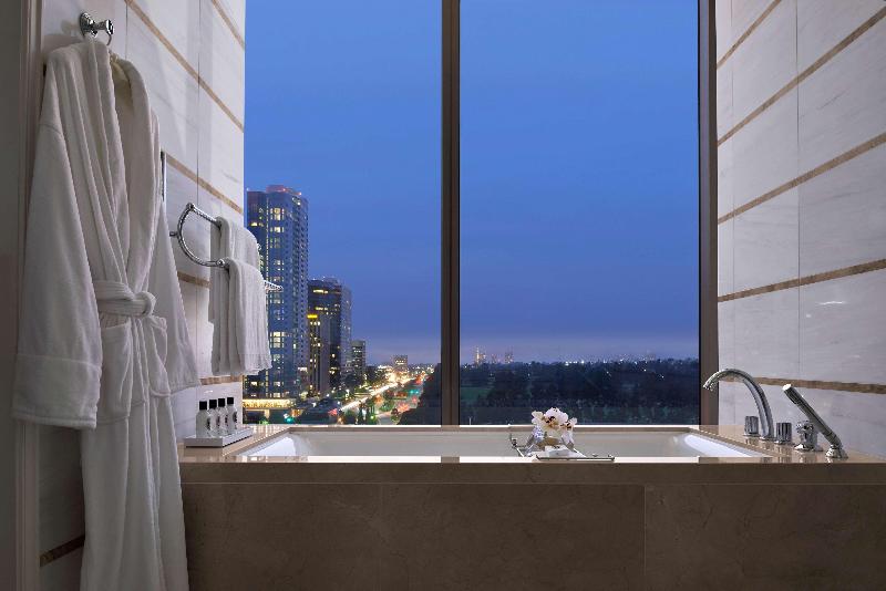 수피리어 스위트, Waldorf Astoria Beverly Hills