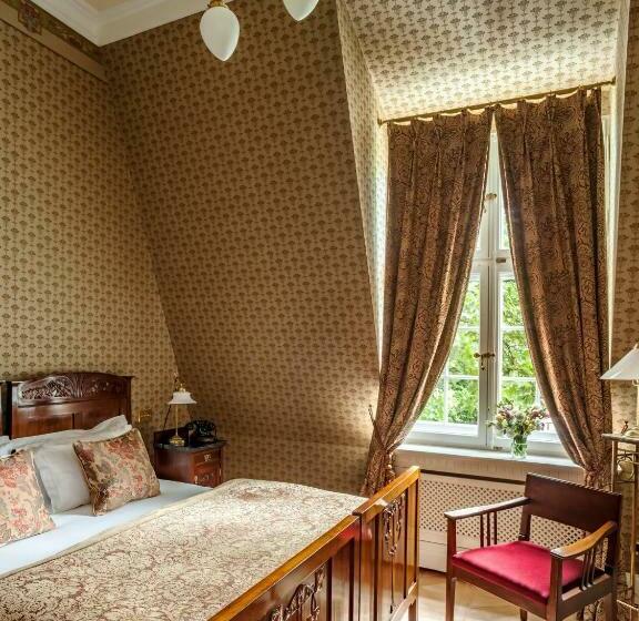 غرفة إدارية سرير كينج, Pałac Ciekocinko Hotel Resort & Wellness