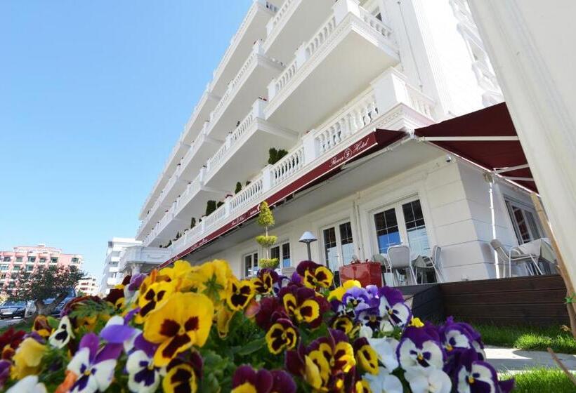 小型套房, Flower Hotels & Resorts