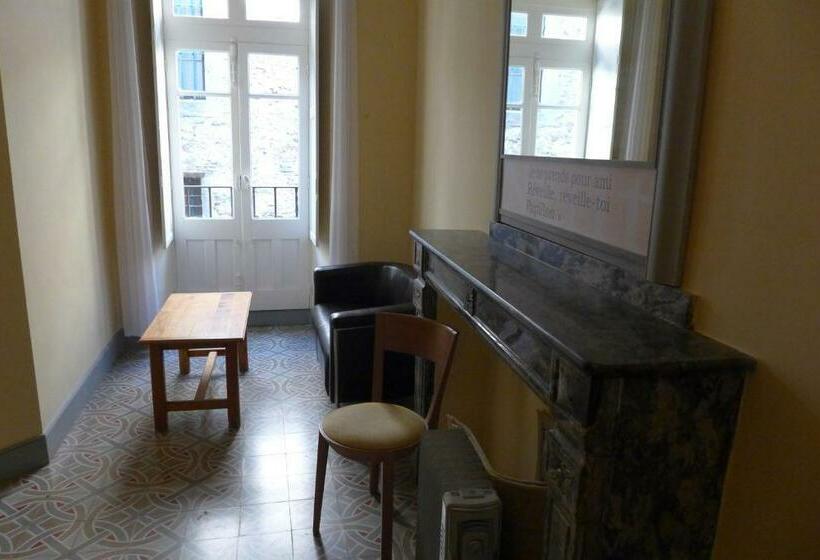 Номер Стандарт, Hôtel Restaurant D'alibert