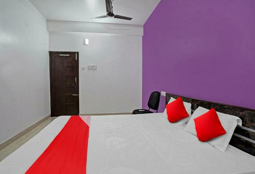 Трехместный Номер Классика, Oyo Flagship Hotel Sun City