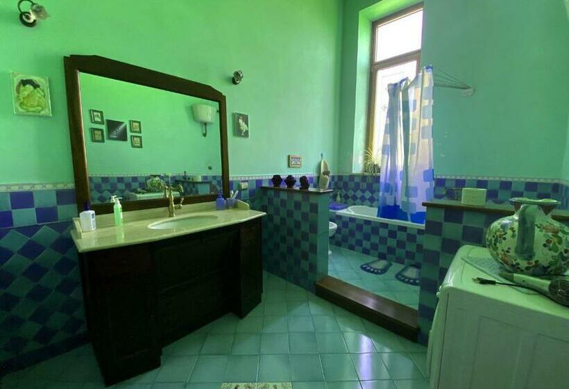 标准间, Casa Blu