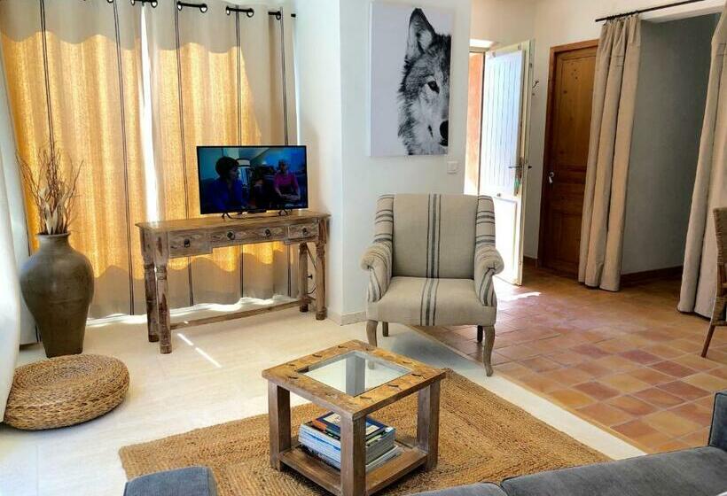 آپارتمان 1 خوابه همکف, B&b La Badelle