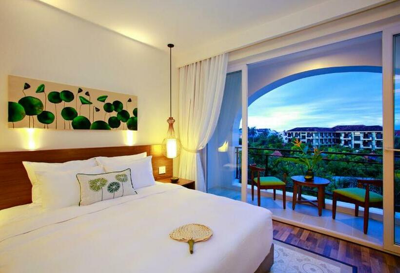 اتاق لوکس با چشم‌انداز شهر, Lasenta Boutique Hotel Hoian