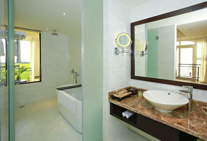 اتاق لوکس با چشم‌انداز, Lasenta Boutique Hotel Hoian