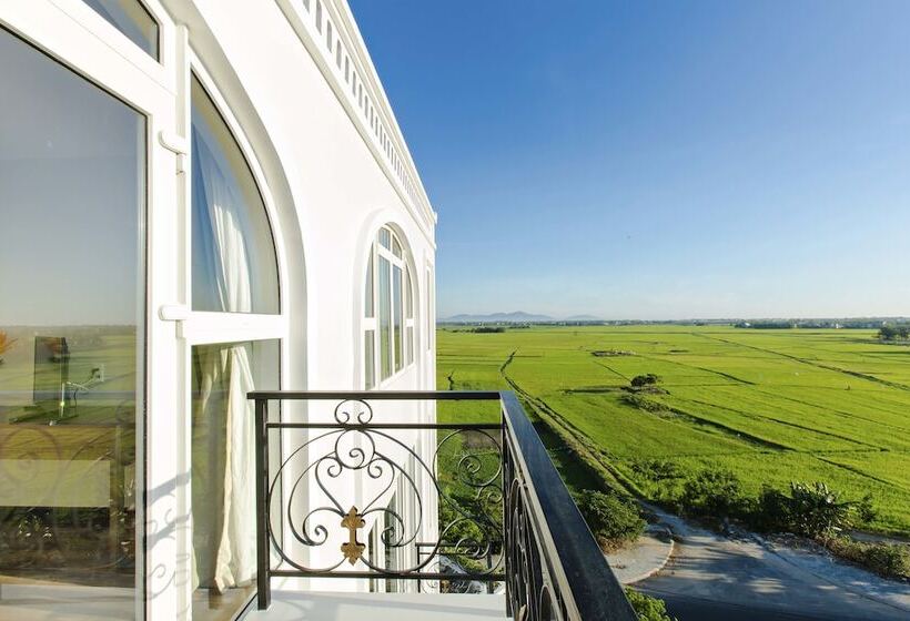 سوییت جونیور با بالکن, Lasenta Boutique Hotel Hoian
