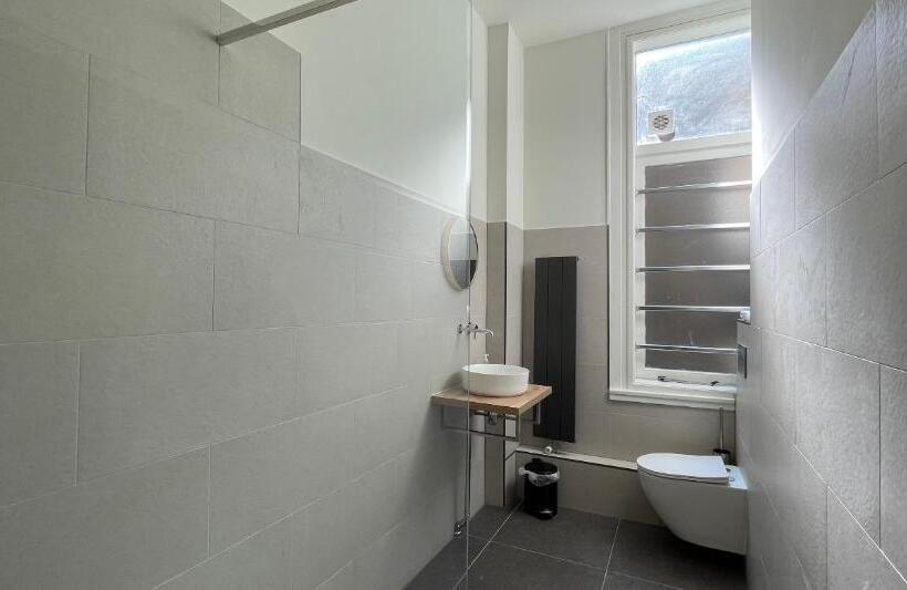 Quarto Deluxe, City