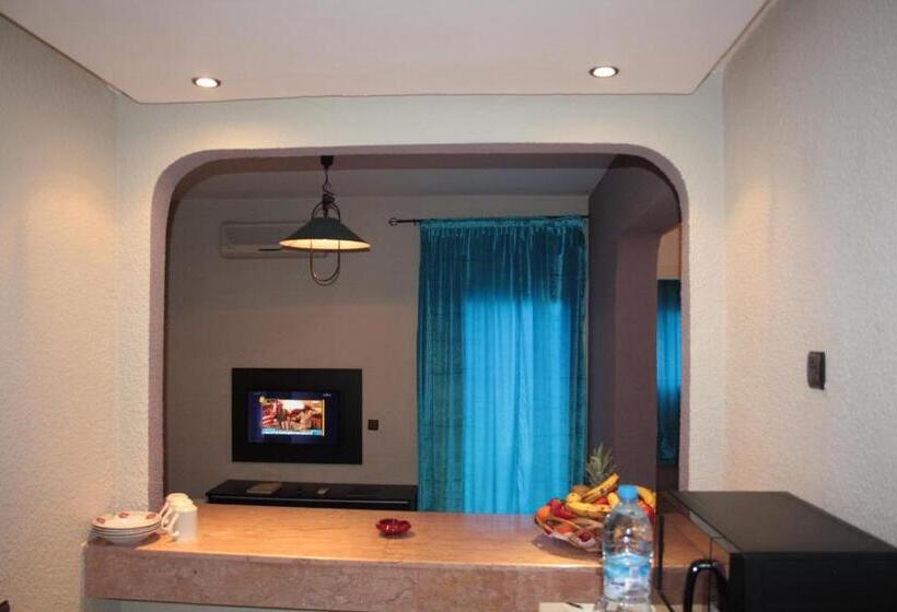 Апартаменты 1 Спальня, Anezi Apartments