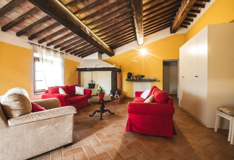 Номер Стандарт, Masseria Del Bosco   Podere Poderuccio