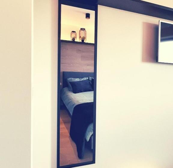اتاق استاندارد, Inova Guesthouse