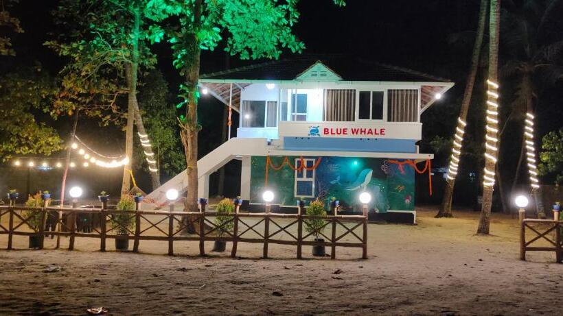 Номер Deluxe Вид на Море, Marari Blue Whale Beach House