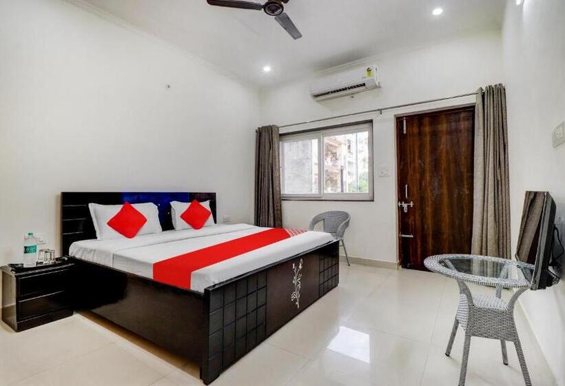 스탠다드 룸, Oyo Flagship Malsi Forest View Home Stay