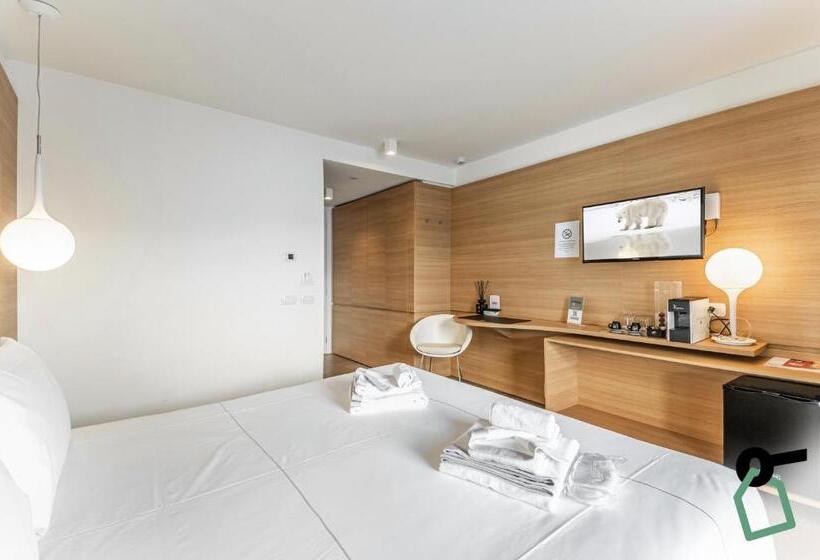 Номер Стандарт, Hotiday Hotel Cervinia