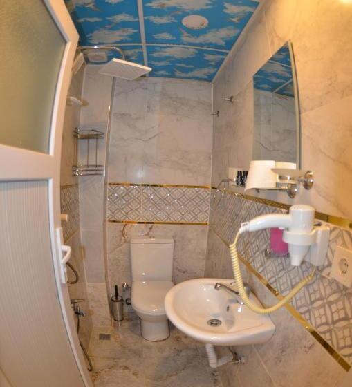 Quarto Triplo Estandar, Işıl