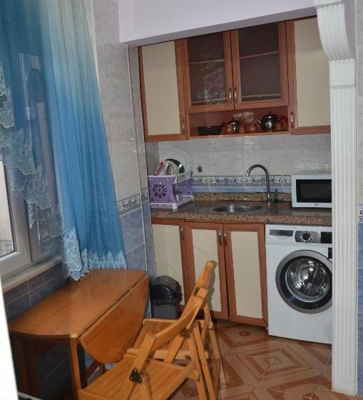 Apartamento 1 Dormitório Vista Jardim, Işıl