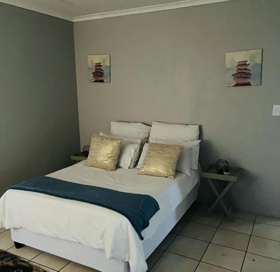 Номер Стандарт, Saint Airbnb